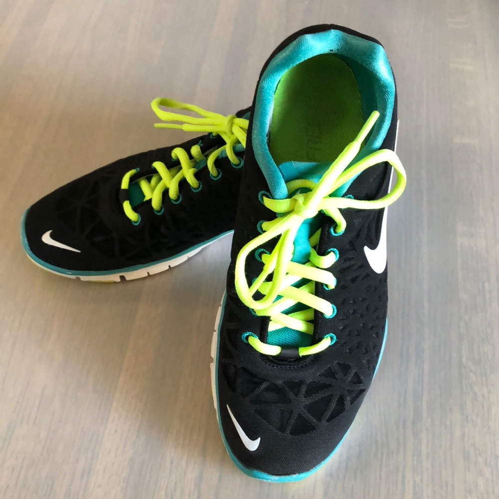 Woman’s Nike 5.0